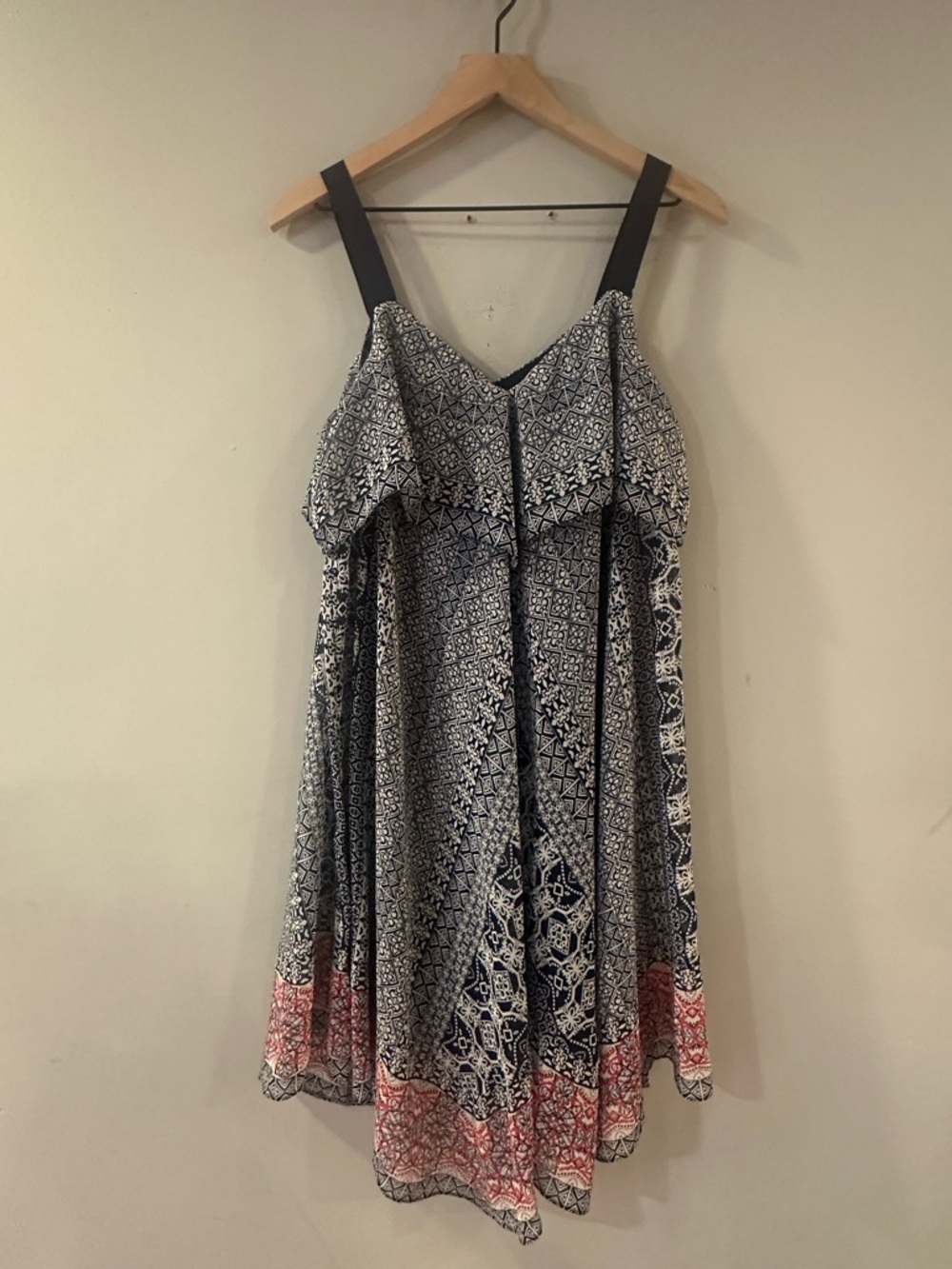 Jessica Simpson Navy & Red Paisley Handkerchief Dress